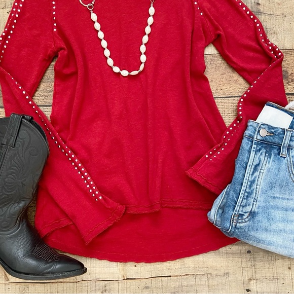 Beautiful Red Pullover, Silver Studs by ZARA Trafaluc - Picture 6 of 12